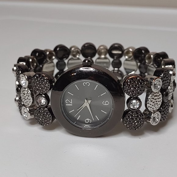 Black And Silver Tone Stretch Watch - Picture 2 of 13